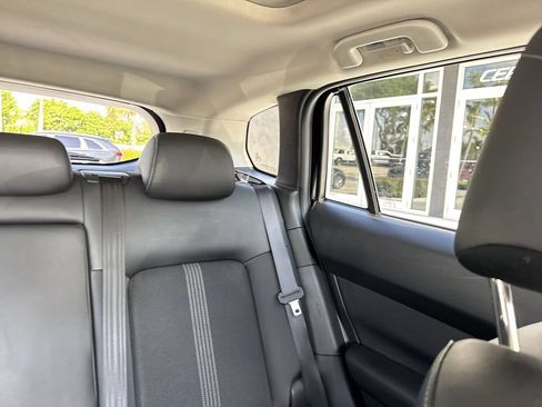 Used 2024 MAZDA CX-50 AWD 2.5 S w/ Premium Package image 19