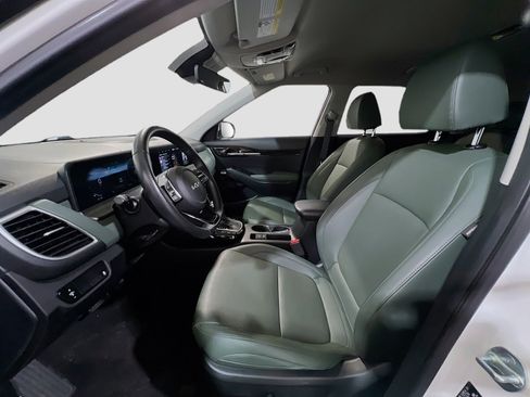 Used 2024 Kia Seltos SX image 16
