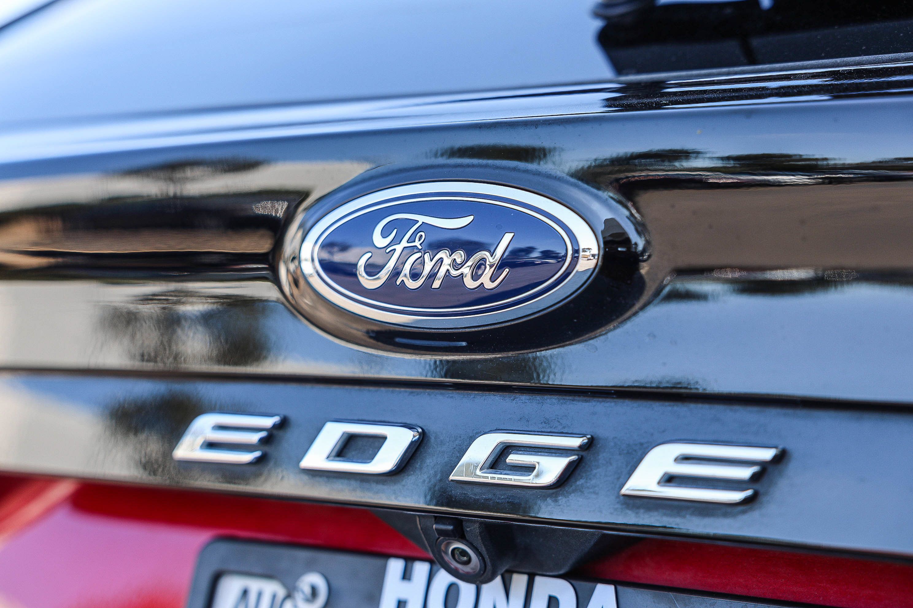 Used 2022 Ford Edge SEL w/ Convenience Package AWD/4WD image 23