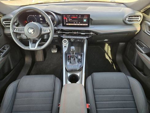 Used 2024 Dodge Hornet GT w/ GT Blacktop Package image 14