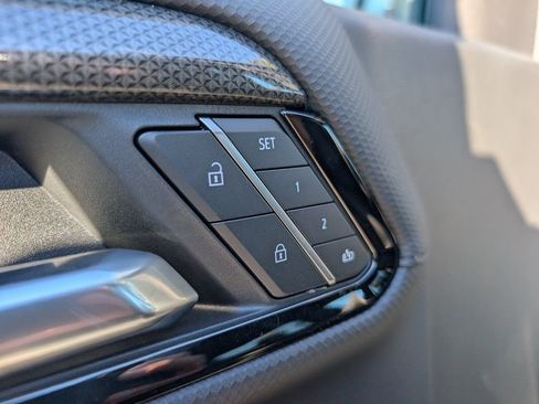 New 2026 Chevrolet Silverado 1500 ZR2 w/ LPO, Dark Essentials Package image 20