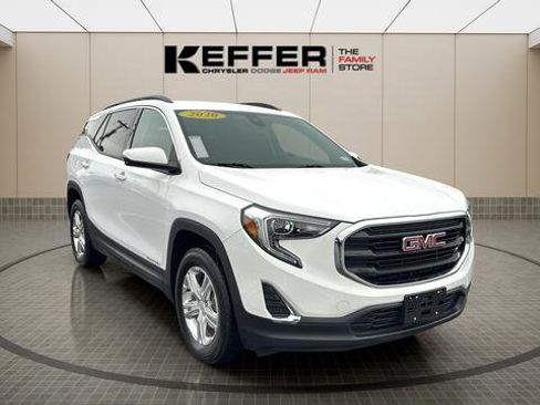 Used 2020 GMC Terrain SLE w/ Driver Convenience Package image 7