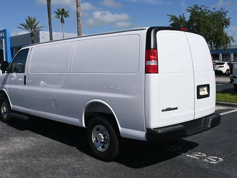 New 2025 Chevrolet Express 3500 Extended w/ Driver Convenience Package RWD image 3