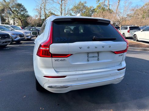 Certified 2023 Volvo XC60 B5 Plus image 12