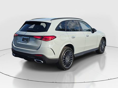 New 2026 Mercedes-Benz GLC 300 image 8