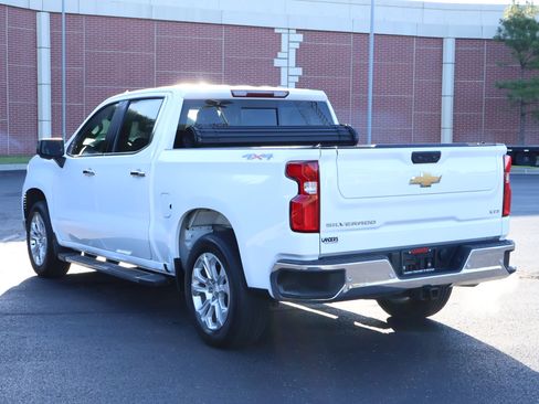 Used 2022 Chevrolet Silverado 1500 LTZ w/ LTZ Convenience Package II AWD/4WD image 7