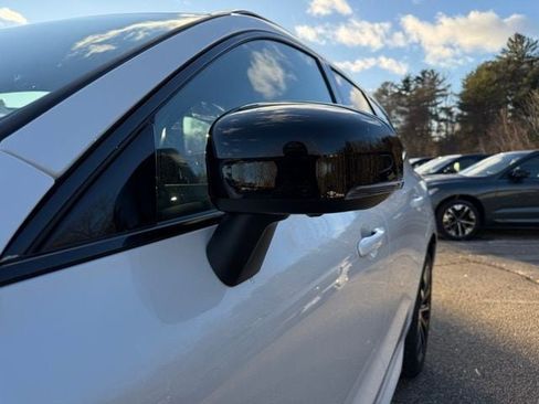 New 2026 Volvo XC60 B5 Plus w/ Protection Package Premier AWD/4WD image 11