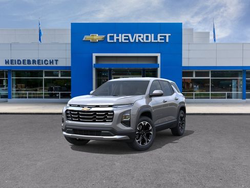 New 2027 Chevrolet Equinox LT AWD/4WD image 32