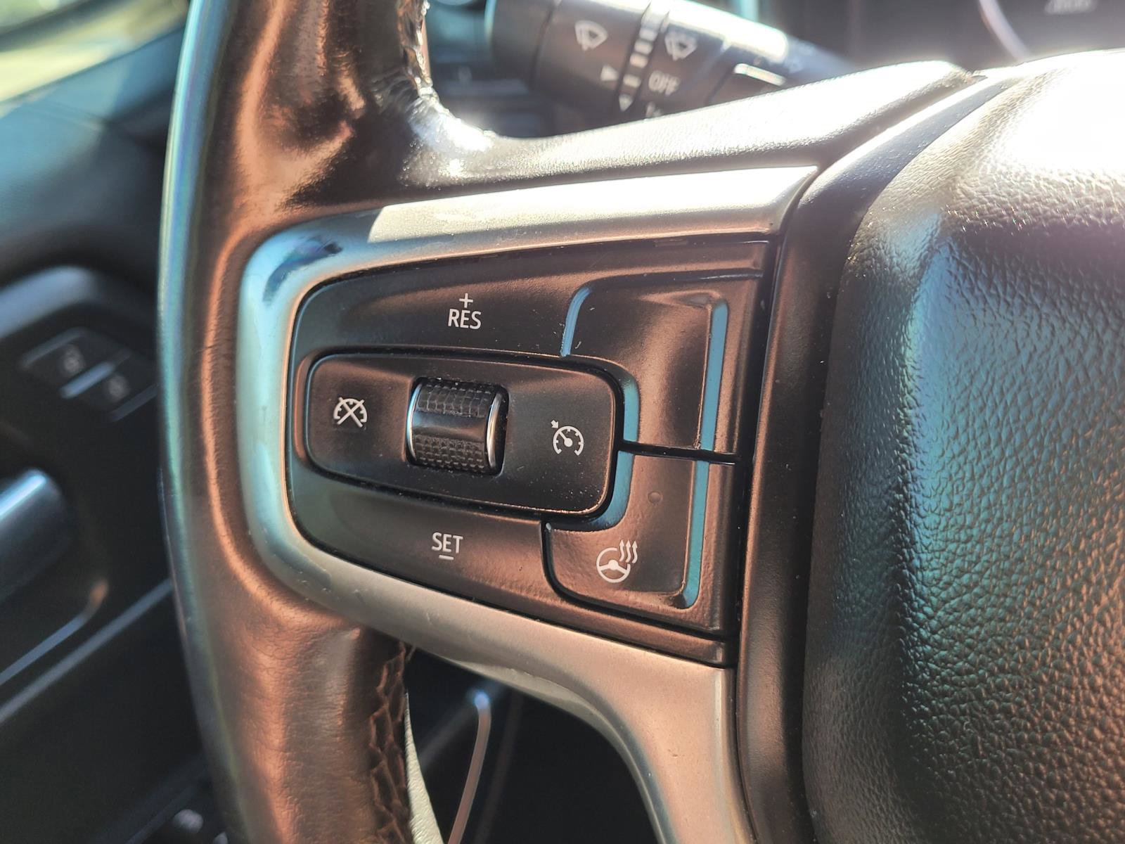 Used 2020 Chevrolet Silverado 1500 LT w/ Texas Edition AWD/4WD image 30