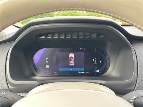 Used 2023 Volvo XC90 B6 Plus image 27