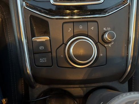 Used 2023 MAZDA CX-5 AWD 2.5 S w/ Premium Plus Pkg image 4