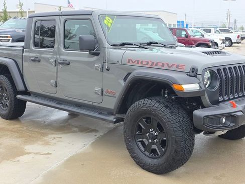 Used 2020 Jeep Gladiator Mojave image 8