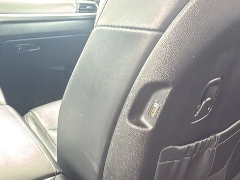 Used 2020 Kia Telluride LX FWD image 17