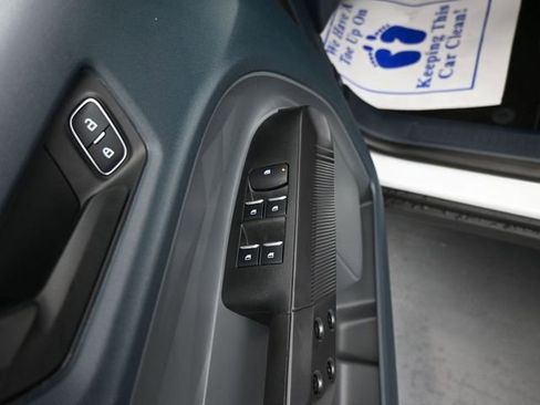 New 2025 Ford Maverick XL image 10