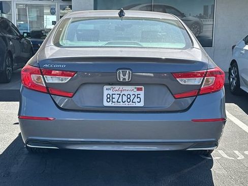Used 2018 Honda Accord EX image 6
