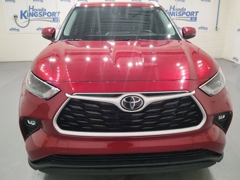 Used 2022 Toyota Highlander XLE image 12