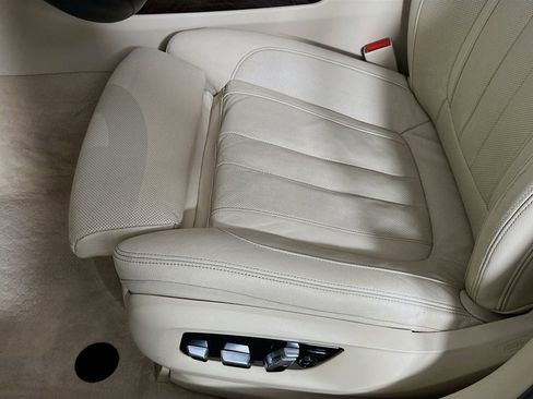 Used 2022 BMW 740i image 20