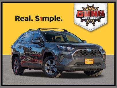 Used 2022 Toyota RAV4 XLE w/ Convenience Package