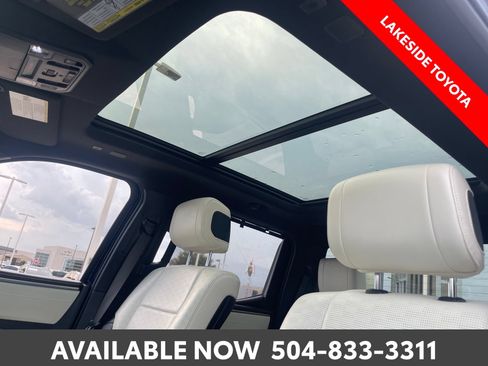 Used 2022 Toyota Tundra Capstone AWD/4WD image 33