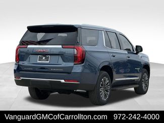 New 2026 GMC Yukon Elevation w/ Elevation Premium Package AWD/4WD video 3