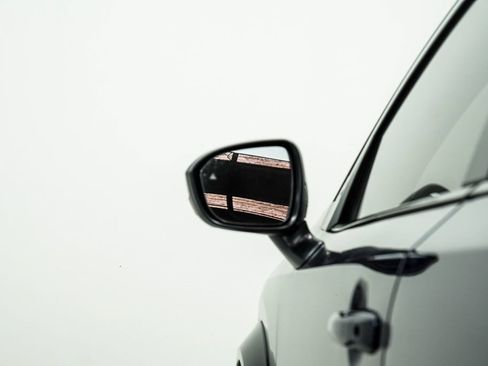 Used 2024 Nissan Ariya FWD image 13