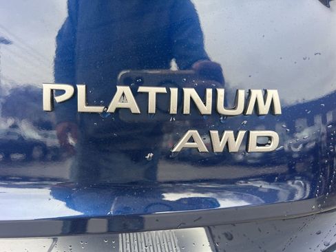 New 2026 Nissan Rogue Platinum w/ Platinum Premium Package AWD/4WD image 19