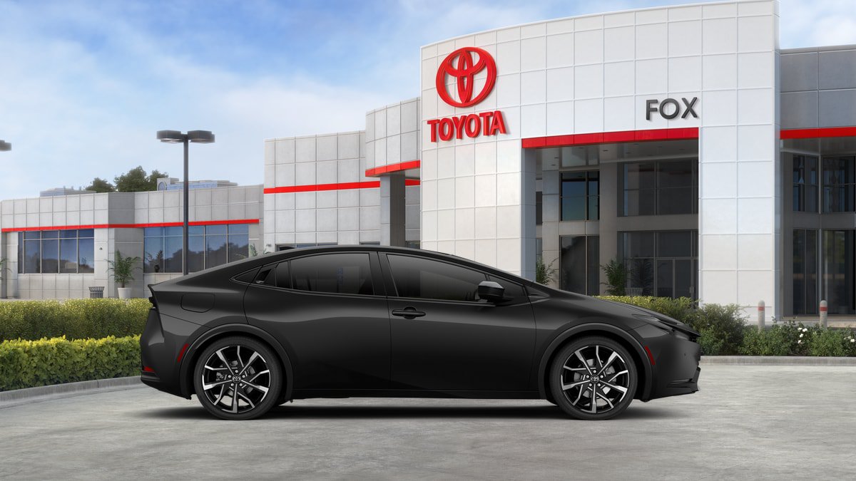 New 2026 Toyota Prius Plug-In Hybrid FWD image 52