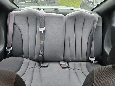 Used 2004 Pontiac Sunfire Coupe w/ 1SB Preferred Equipment Group image 13