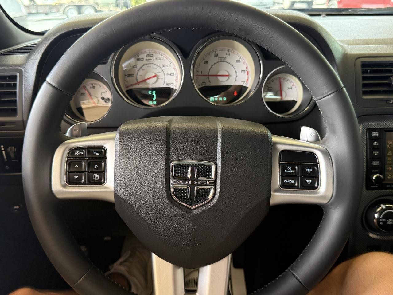 Used 2014 Dodge Challenger R/T RWD image 18