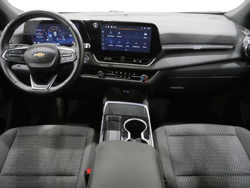 Used 2025 Chevrolet Equinox LT FWD image 10