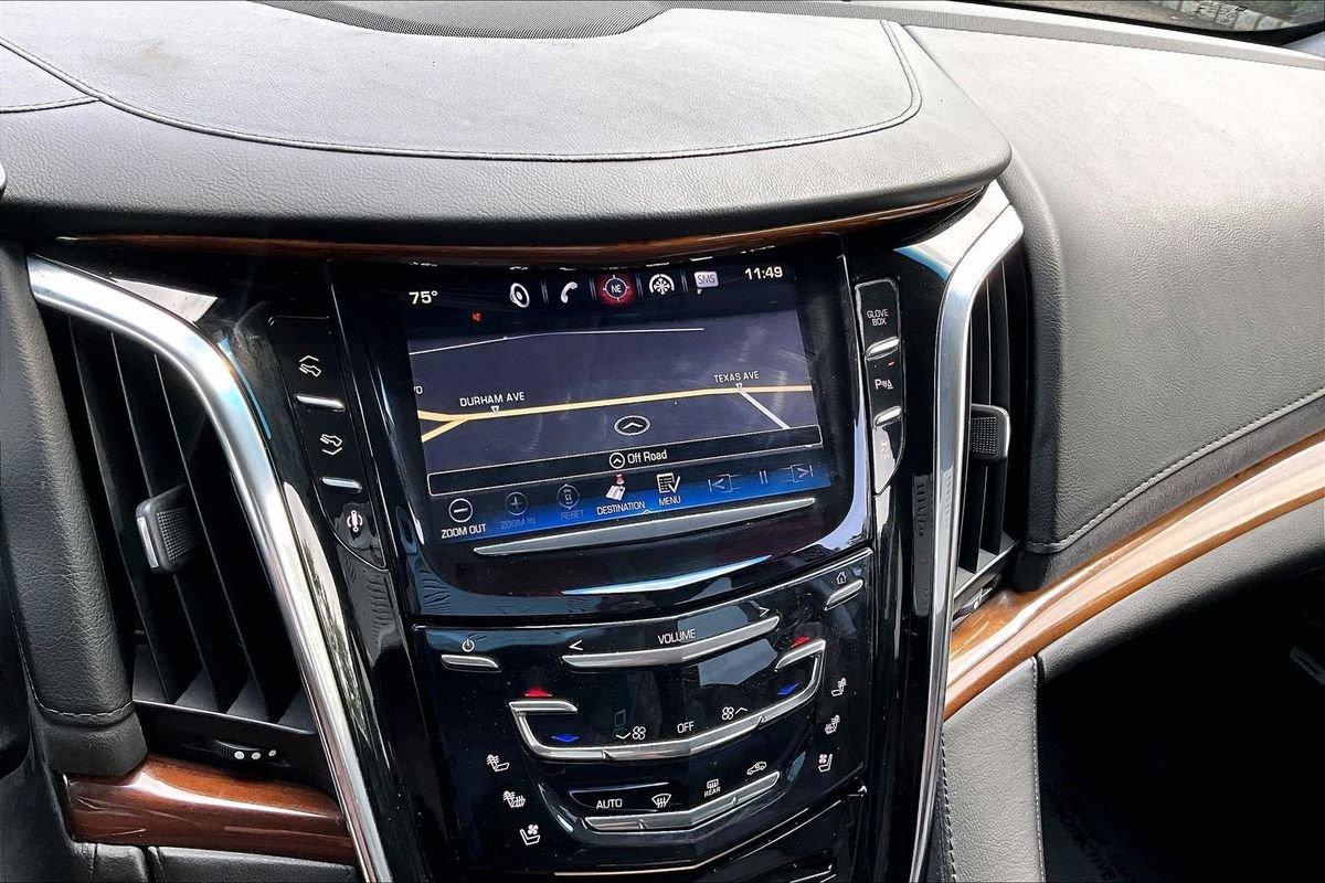 Used 2016 Cadillac Escalade ESV 2WD image 27
