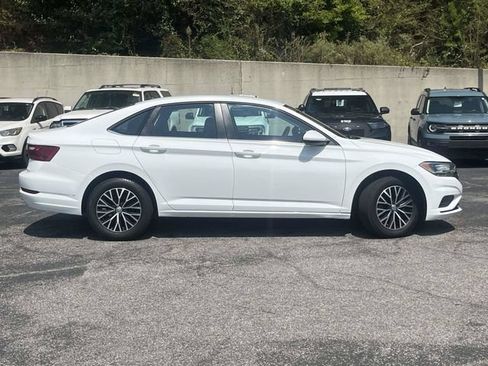 Used 2021 Volkswagen Jetta S FWD image 2
