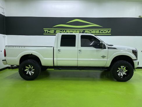 Used 2013 Ford F350 Platinum w/ Platinum Pkg image 11