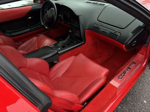 Used 1994 Chevrolet Corvette Coupe image 23