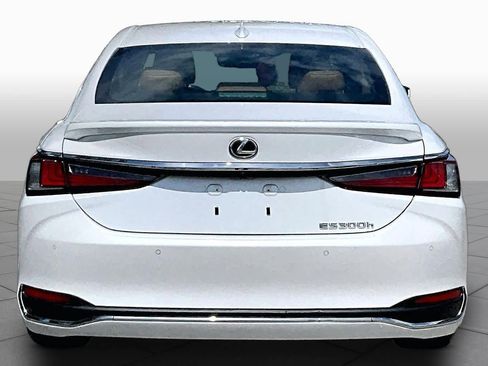 Used 2023 Lexus ES 300h Ultra Luxury w/ Accessory Package (Z1) FWD image 5