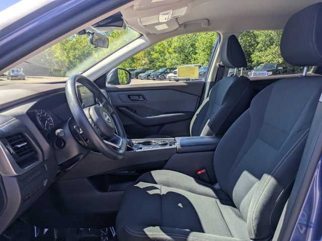 Used 2023 Nissan Rogue S AWD/4WD image 15