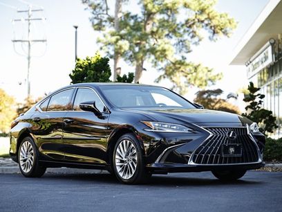 Used 2023 Lexus ES 300h Ultra Luxury