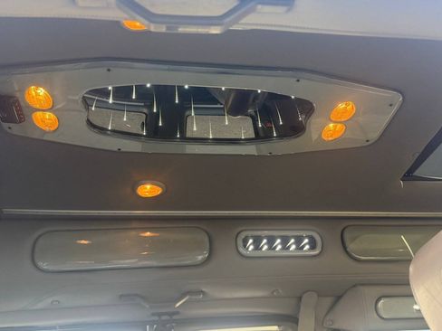 Used 2013 GMC Savana 1500 RWD image 34