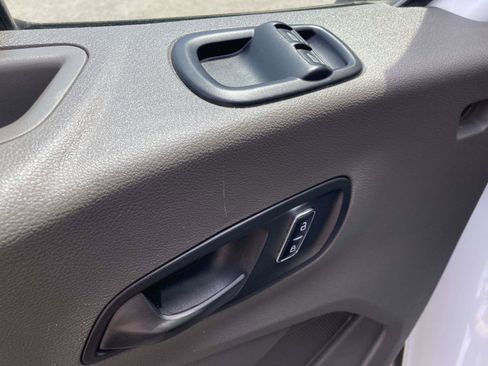 Used 2024 Ford Transit 350 XLT image 20