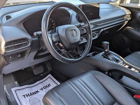 Used 2023 Honda HR-V EX-L image 10