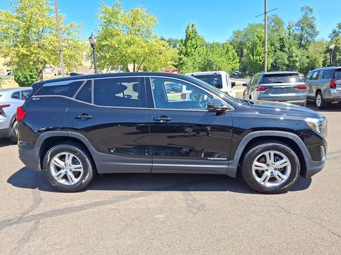 Used 2020 GMC Terrain SLE FWD image 7