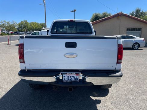 Used 2003 Ford F250 XLT AWD/4WD image 8