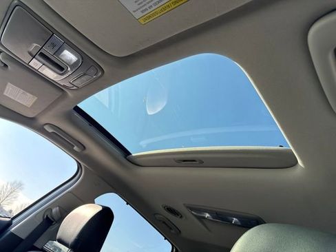 Used 2020 Kia Telluride EX image 32