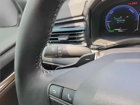 Used 2025 Toyota Camry XSE FWD image 24