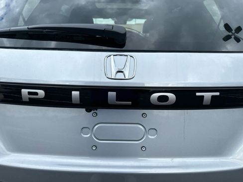 New 2026 Honda Pilot Elite image 15