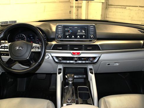 Used 2020 Kia Telluride S AWD/4WD image 9