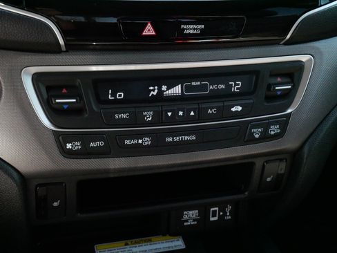 Used 2023 Honda Ridgeline RTL-E image 23