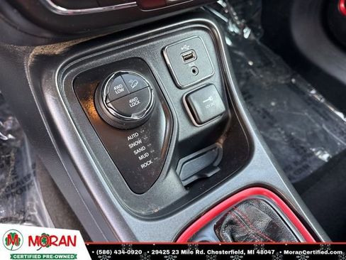 Used 2018 Jeep Compass Trailhawk w/ Navigation Group image 20