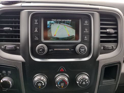 Used 2017 RAM 1500 Express w/ Black Ram 1500 Express Group AWD/4WD image 5