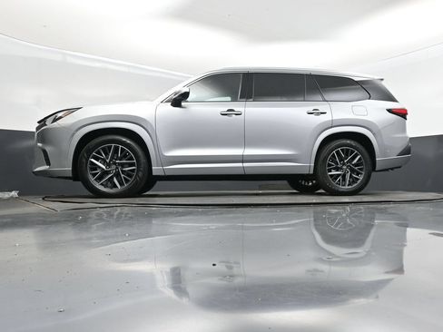 Used 2025 Lexus TX 350 AWD w/ Technology Package image 40